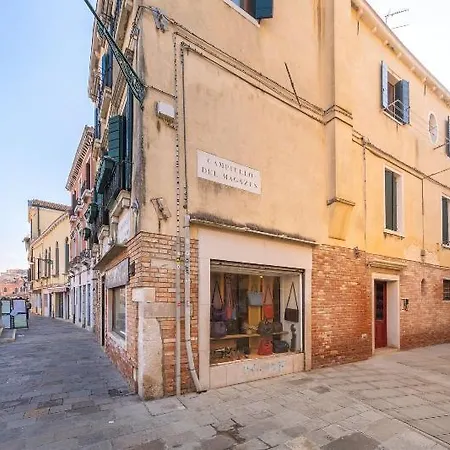 Casanova Ai Tolentini Hotel