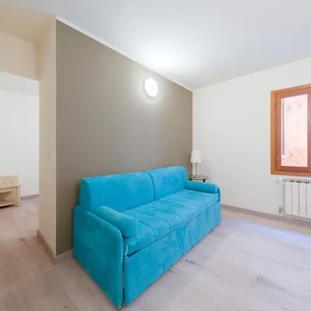 Hotel Casanova Ai Tolentini 3*