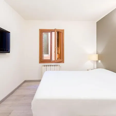 B And B Casanova Ai Tolentini Hotell Venedig