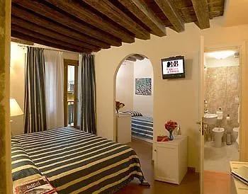 B And B Casanova Ai Tolentini Hotell Venedig