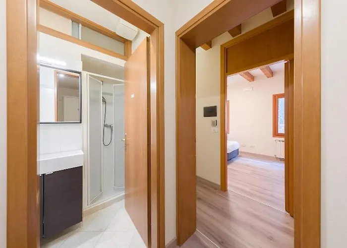 B And B Casanova Ai Tolentini Hotel Venedig