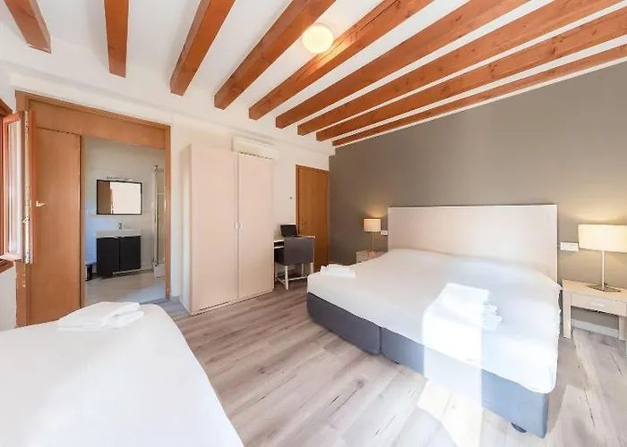 B And B Casanova Ai Tolentini 3*